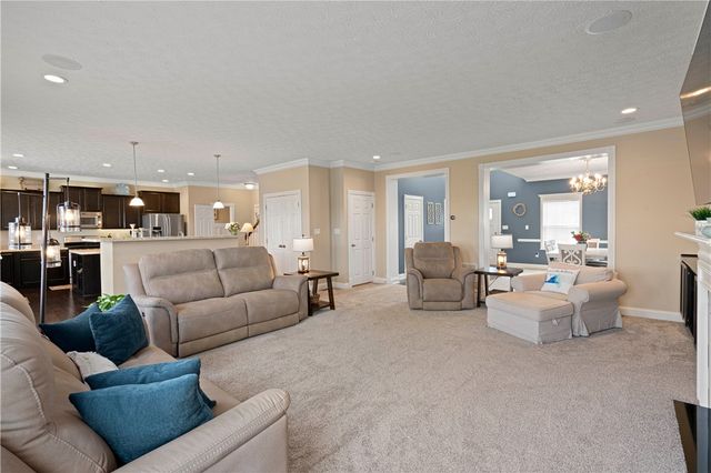 2150 Haflinger Drive, North Huntingdon, PA 15642