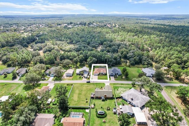 5678 W Woodside Drive, Crystal River, FL 34429
