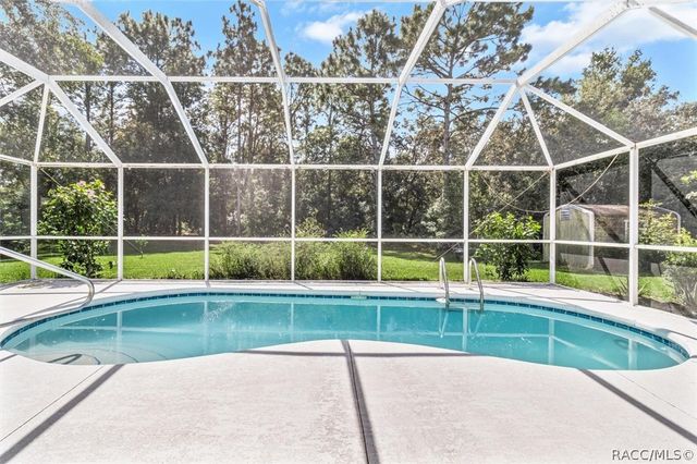 5678 W Woodside Drive, Crystal River, FL 34429