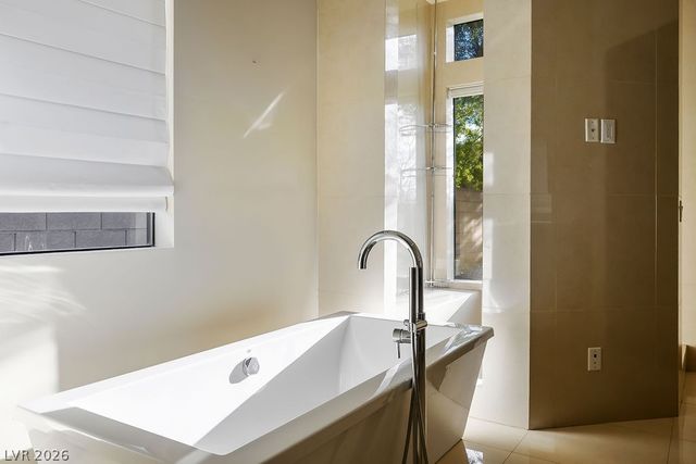 7434 Yonie Court, Las Vegas, NV 89117