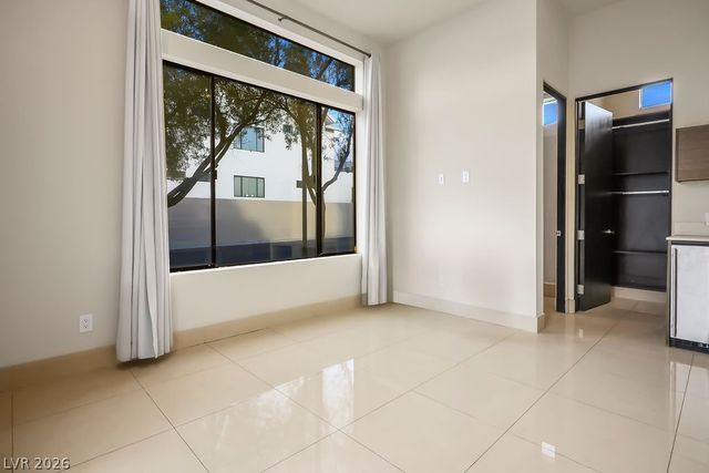 7434 Yonie Court, Las Vegas, NV 89117