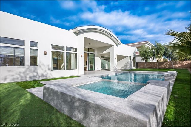 7434 Yonie Court, Las Vegas, NV 89117