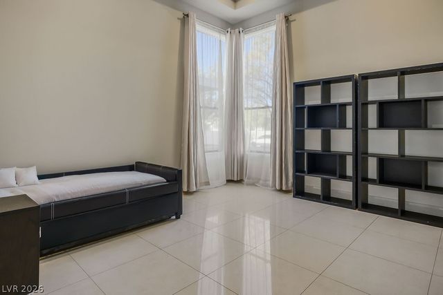 7434 Yonie Court, Las Vegas, NV 89117