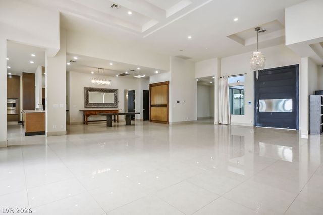 7434 Yonie Court, Las Vegas, NV 89117