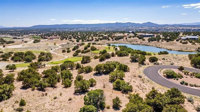 6 Luna Nueva, Santa Fe, NM 87506