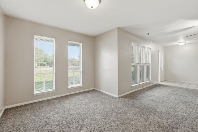1119 W Westhill Drive, Cleburne, TX 76033