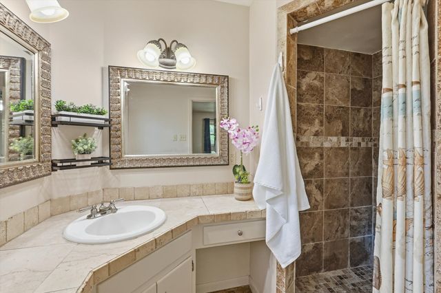 1119 W Westhill Drive, Cleburne, TX 76033