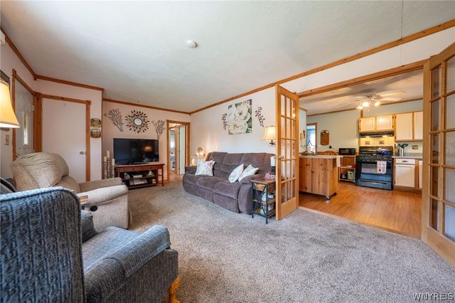 6453 Cloverleaf Drive, Lockport Town, NY 14094