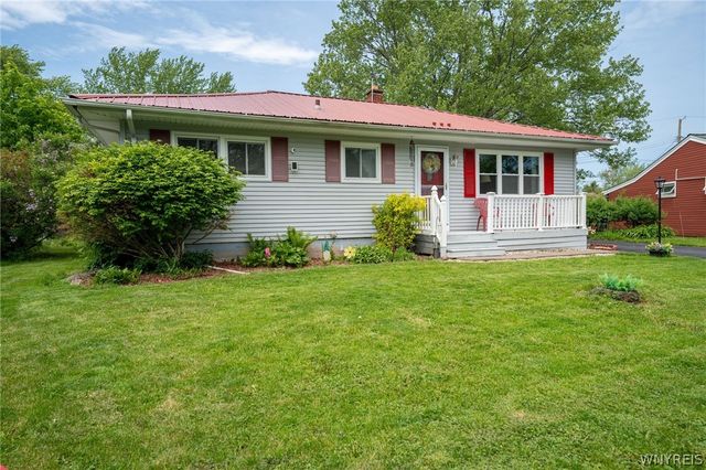 6453 Cloverleaf Drive, Lockport Town, NY 14094