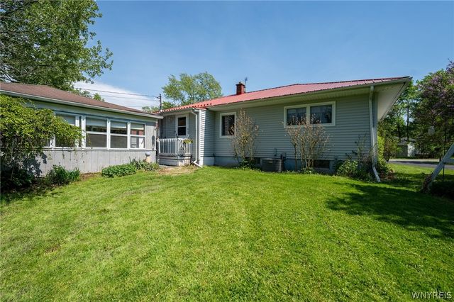 6453 Cloverleaf Drive, Lockport Town, NY 14094