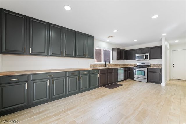 179 Sandhill Crane Avenue, Henderson, NV 89002