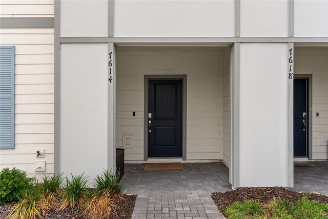 7614 OAK SPRING LANE, Davenport, FL 33837