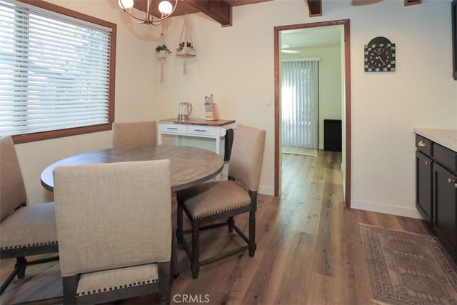 537 Vista Avenue, Sugarloaf, CA 92386