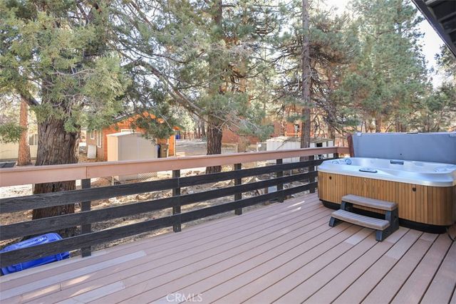 537 Vista Avenue, Sugarloaf, CA 92386