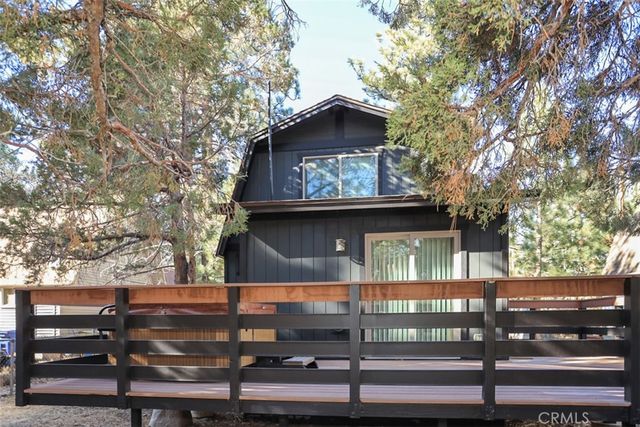 537 Vista Avenue, Sugarloaf, CA 92386