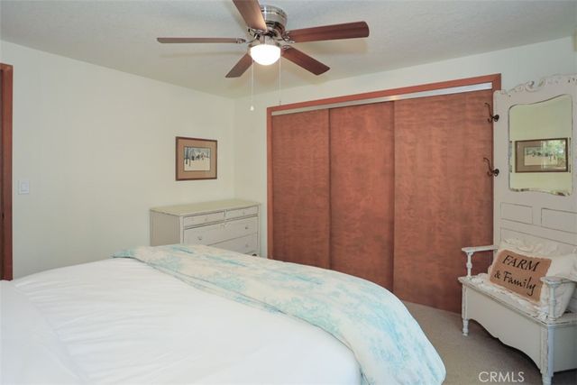 537 Vista Avenue, Sugarloaf, CA 92386