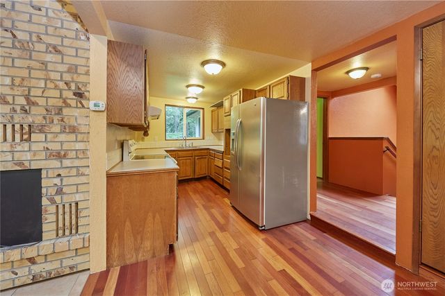 690 Peter Hagen Road W, Seabeck, WA 98380