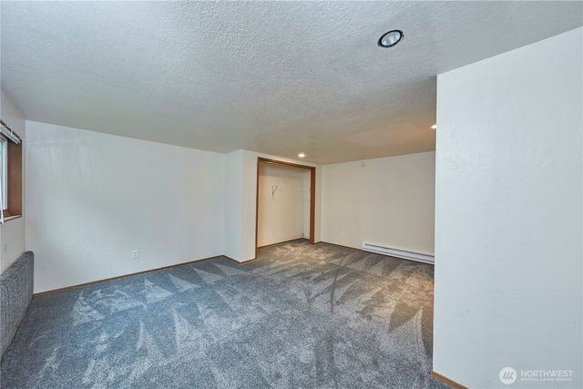 690 Peter Hagen Road W, Seabeck, WA 98380