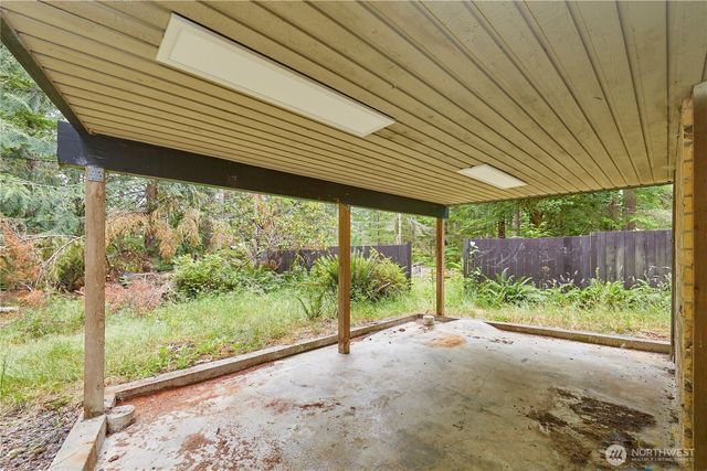 690 Peter Hagen Road W, Seabeck, WA 98380