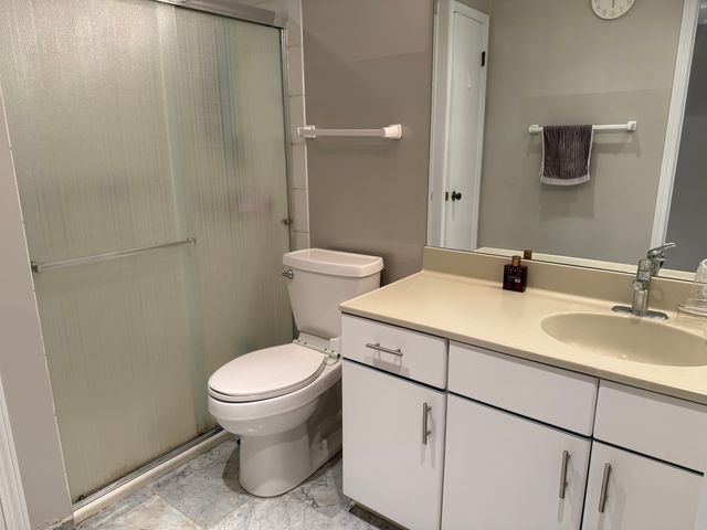 350 E Dundee Road 301, Buffalo Grove, IL 60089