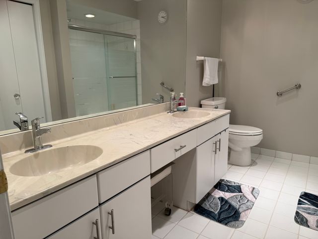 350 E Dundee Road 301, Buffalo Grove, IL 60089