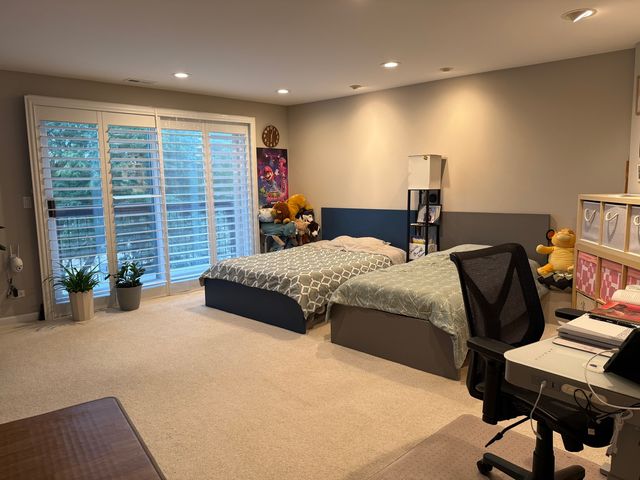 350 E Dundee Road 301, Buffalo Grove, IL 60089