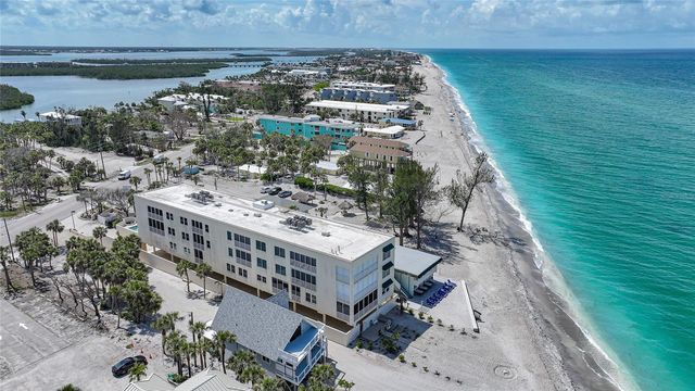 2590 N BEACH ROAD 5, Englewood, FL 34223