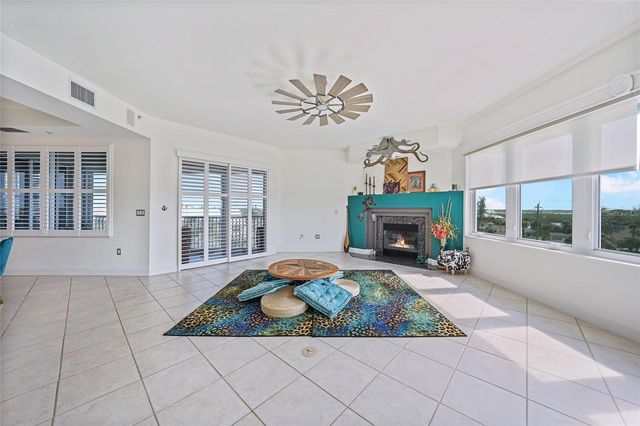 2590 N BEACH ROAD 5, Englewood, FL 34223