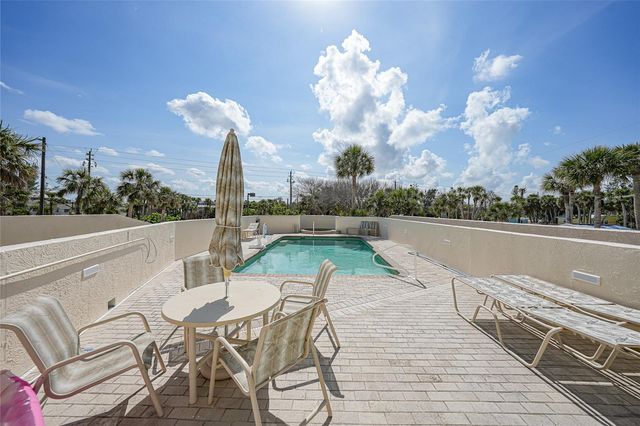 2590 N BEACH ROAD 5, Englewood, FL 34223