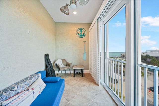 2590 N BEACH ROAD 5, Englewood, FL 34223