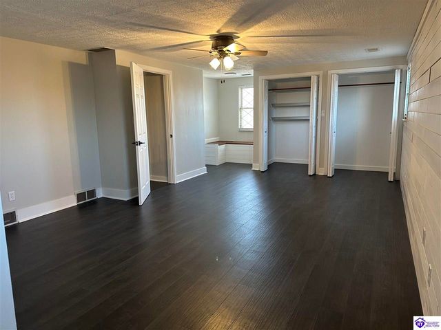 273 Manor Drive, Radcliff, KY 40160