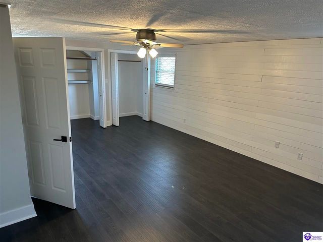 273 Manor Drive, Radcliff, KY 40160