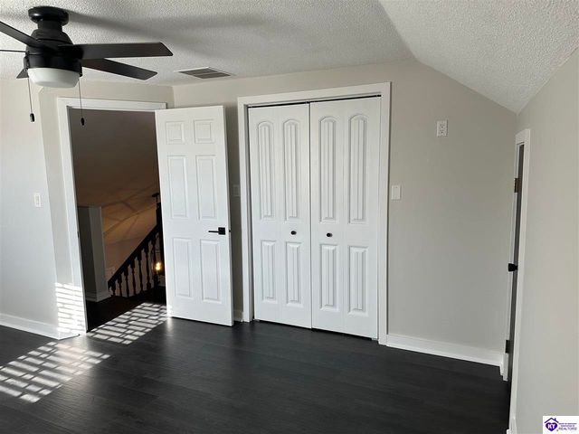 273 Manor Drive, Radcliff, KY 40160