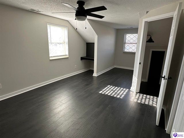 273 Manor Drive, Radcliff, KY 40160