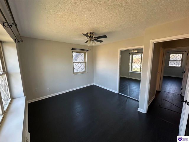 273 Manor Drive, Radcliff, KY 40160