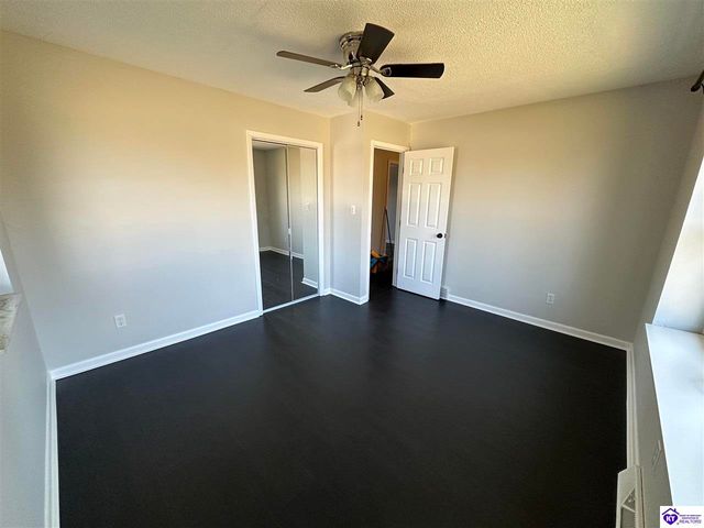 273 Manor Drive, Radcliff, KY 40160