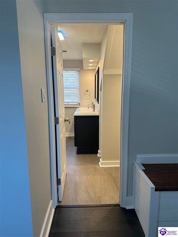 273 Manor Drive, Radcliff, KY 40160