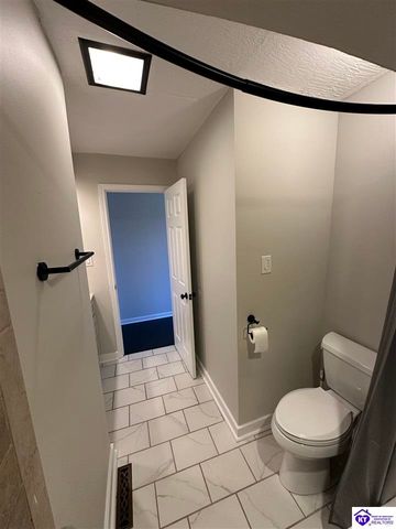 273 Manor Drive, Radcliff, KY 40160