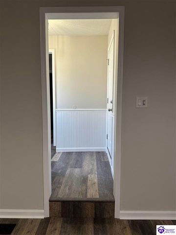 273 Manor Drive, Radcliff, KY 40160