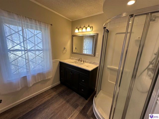 273 Manor Drive, Radcliff, KY 40160