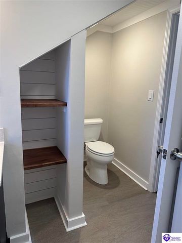 273 Manor Drive, Radcliff, KY 40160