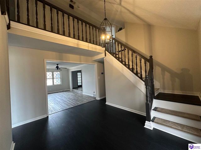 273 Manor Drive, Radcliff, KY 40160