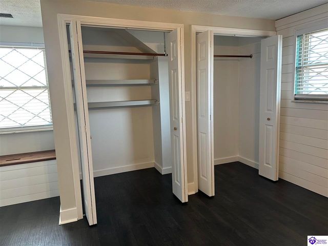 273 Manor Drive, Radcliff, KY 40160