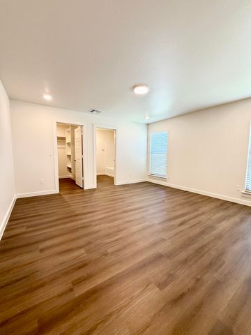 2130 Langford Avenue, Lubbock, TX 79407