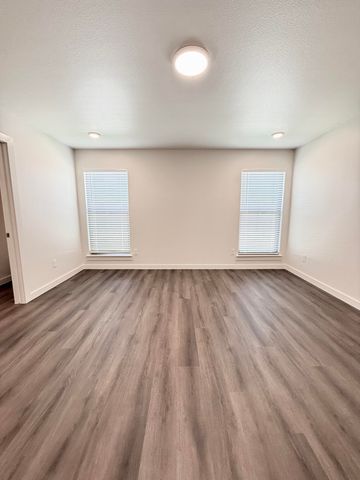 2130 Langford Avenue, Lubbock, TX 79407