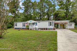 105 Navy Court, Hampstead, NC 28443
