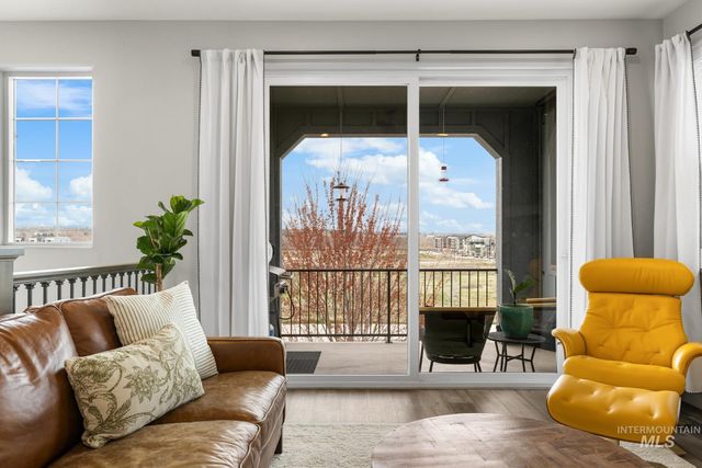 4198 E Wolf Tree St, Boise, ID 83716