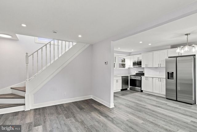 19 SUNSHIP RD, Dundalk, MD 21222