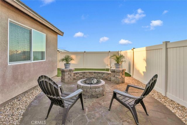 2212 Falcon, Barstow, CA 92311