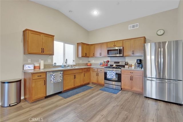 2212 Falcon, Barstow, CA 92311